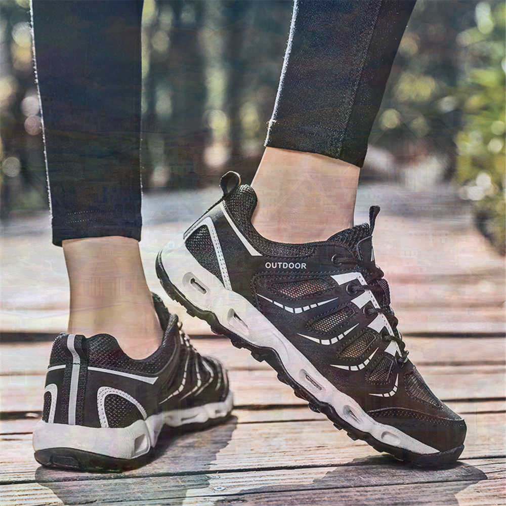 Sumer Round Tip Silver Sneaker – обзор и цена Tech Accessories For Students